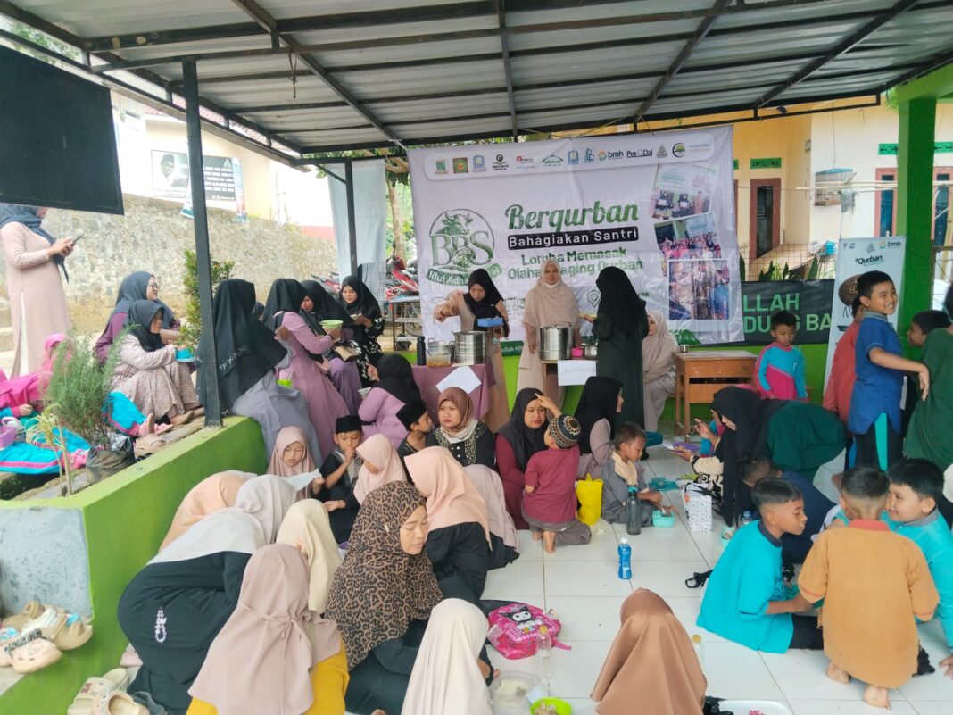 Program BBS Tahun Ketiga Diikuti Tujuh Lembaga dan Hadirkan Kebahagiaan bagi Ratusan Santri Program BBS Tahun Ketiga Diikuti Tujuh Lembaga dan Hadirkan Kebahagiaan bagi Ratusan Santri