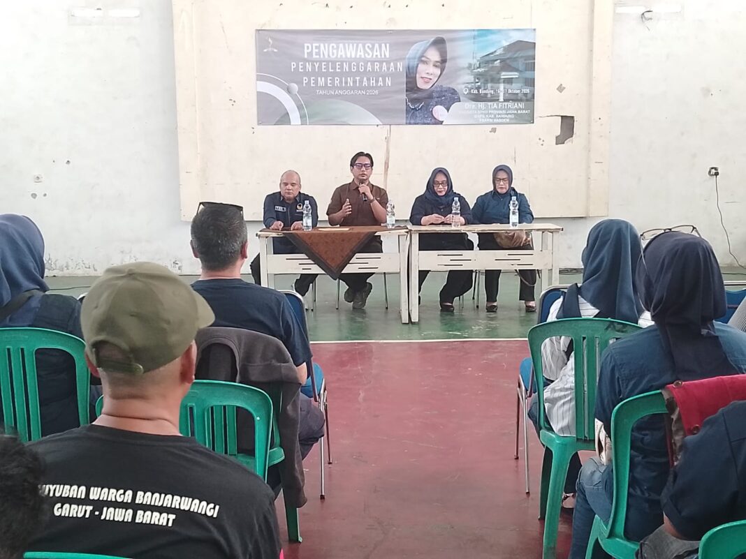 Tia Fitriani Gelar Pengawasan Penyelenggaraan Pemerintahan 2026 di Desa Lengkong Bojongsoang Tia Fitriani Gelar Pengawasan Penyelenggaraan Pemerintahan 2026 di Desa Lengkong Bojongsoang